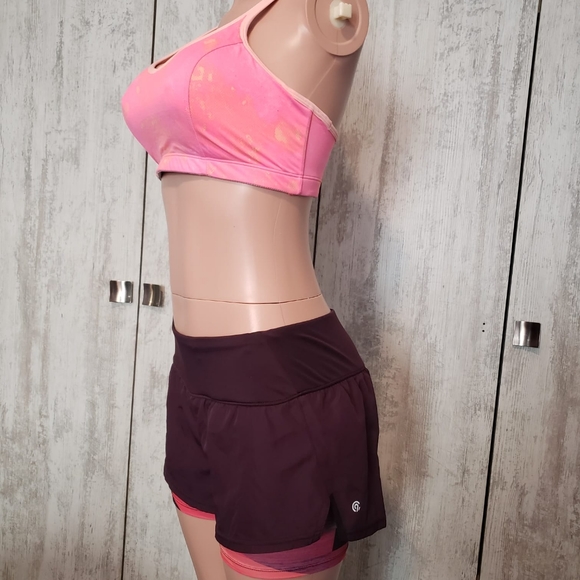 Champions Sports Bra - Picture 6 of 7